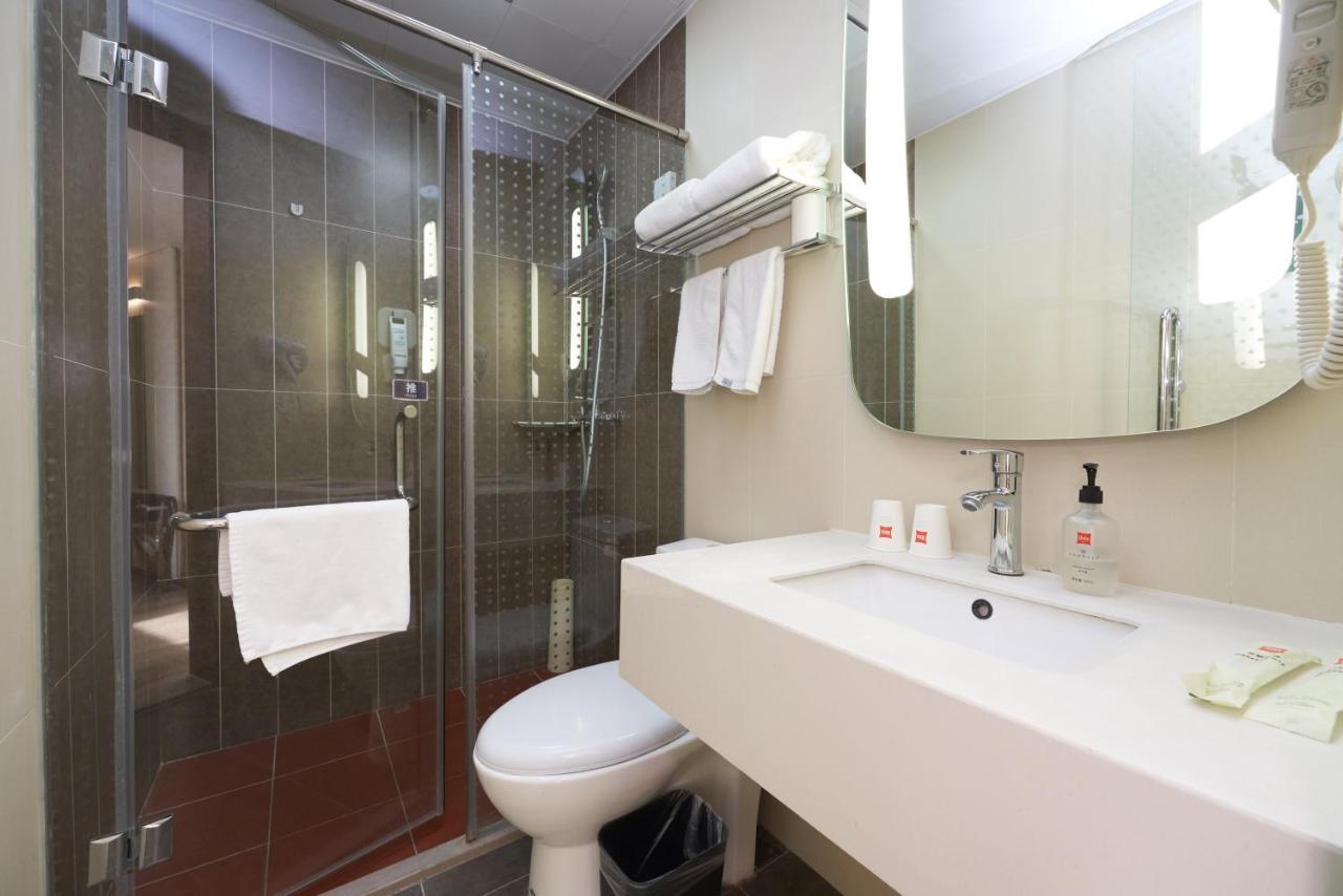 Ibis Beijing Guanzhuang Changying Middle Road Hotel Екстер'єр фото